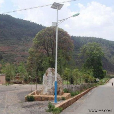 阳泉太阳能路灯厂家,厂区学校道路路灯报价,锂电路灯蓄电能力强,英谷光电