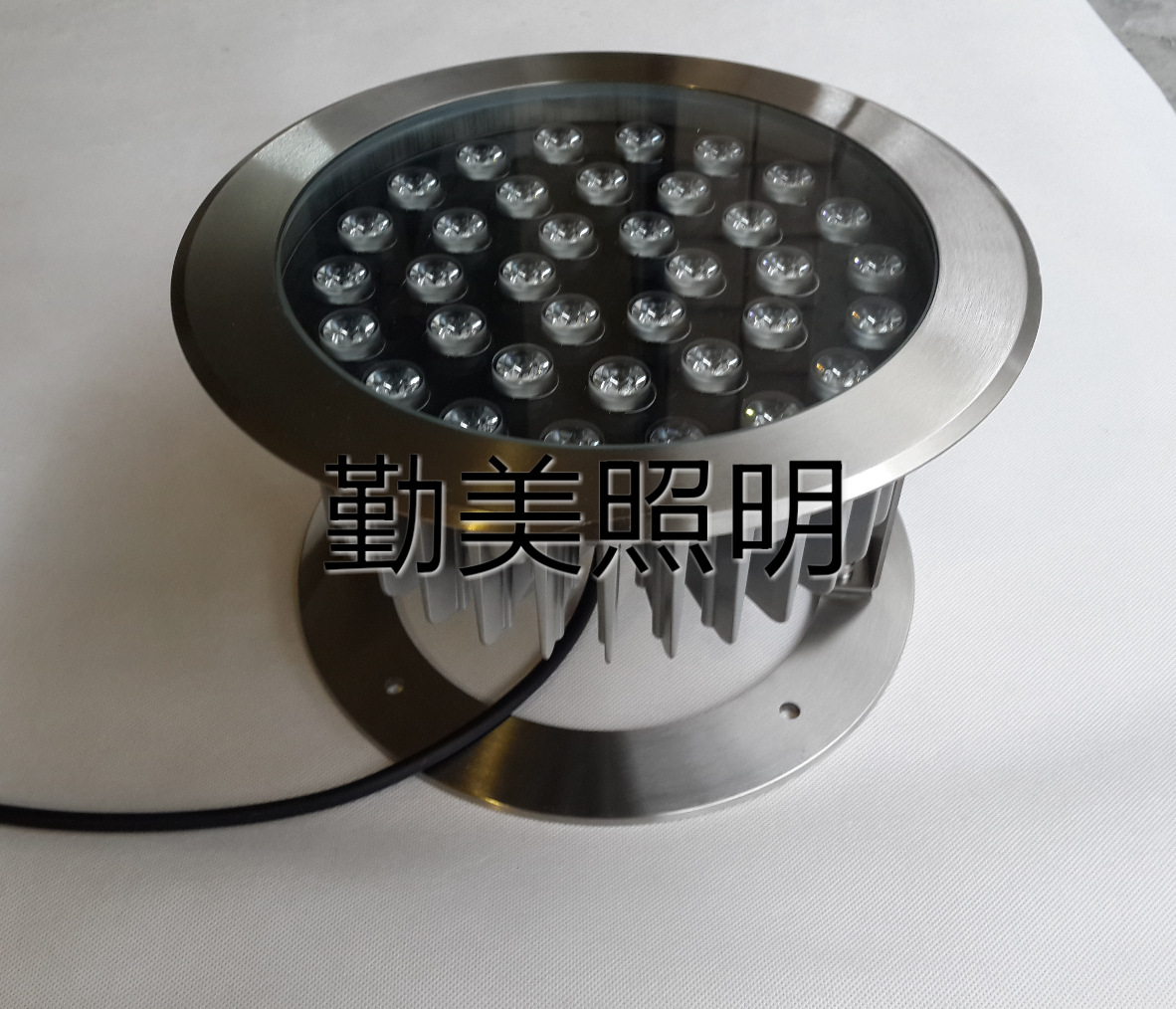 供应36W大功率LED水底灯/全不锈钢浇铸水下灯/DMX512喷泉灯示例图3