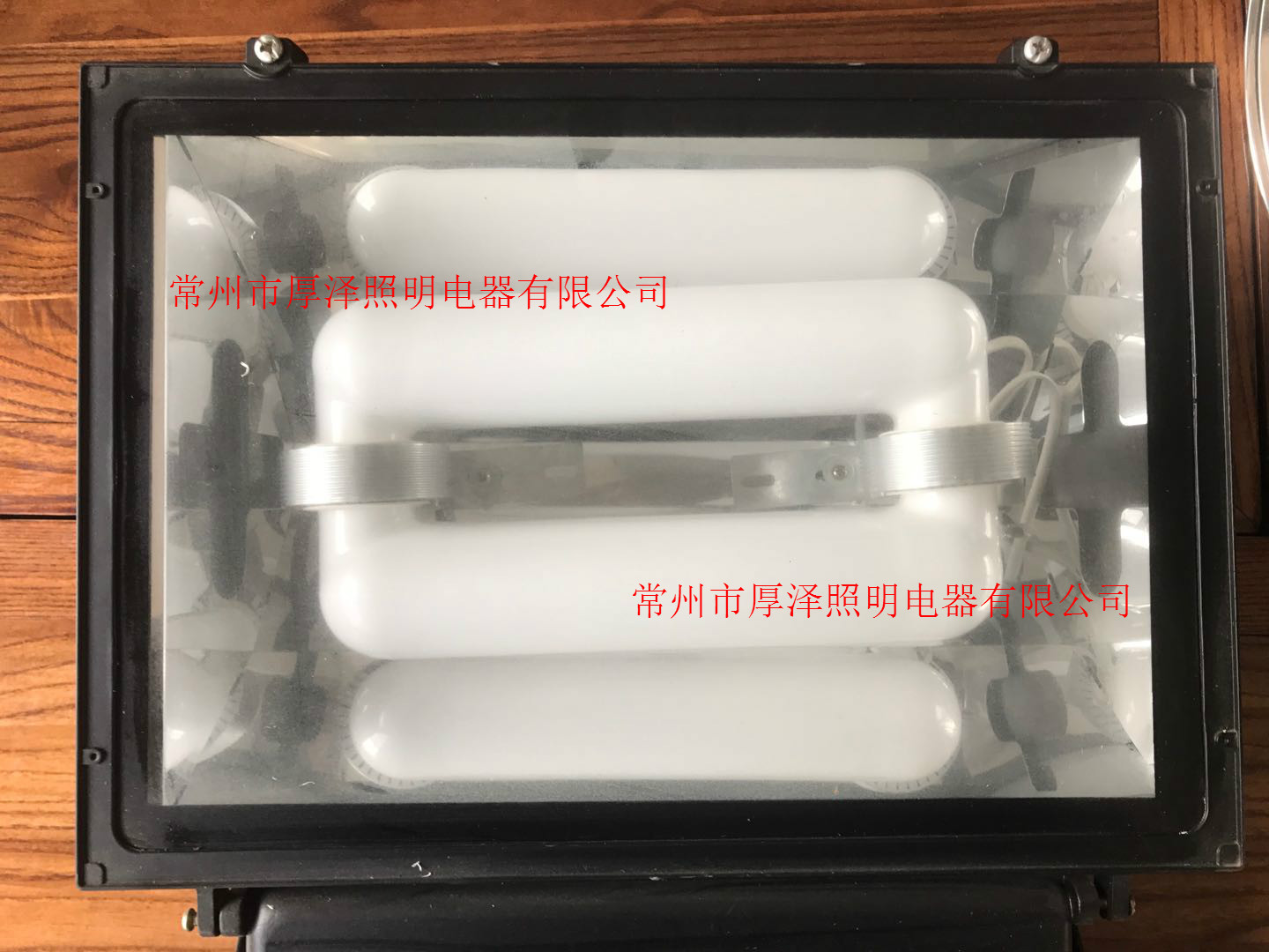 生产批发低频无极灯150W200W300W高低频矩形光源投光灯示例图2